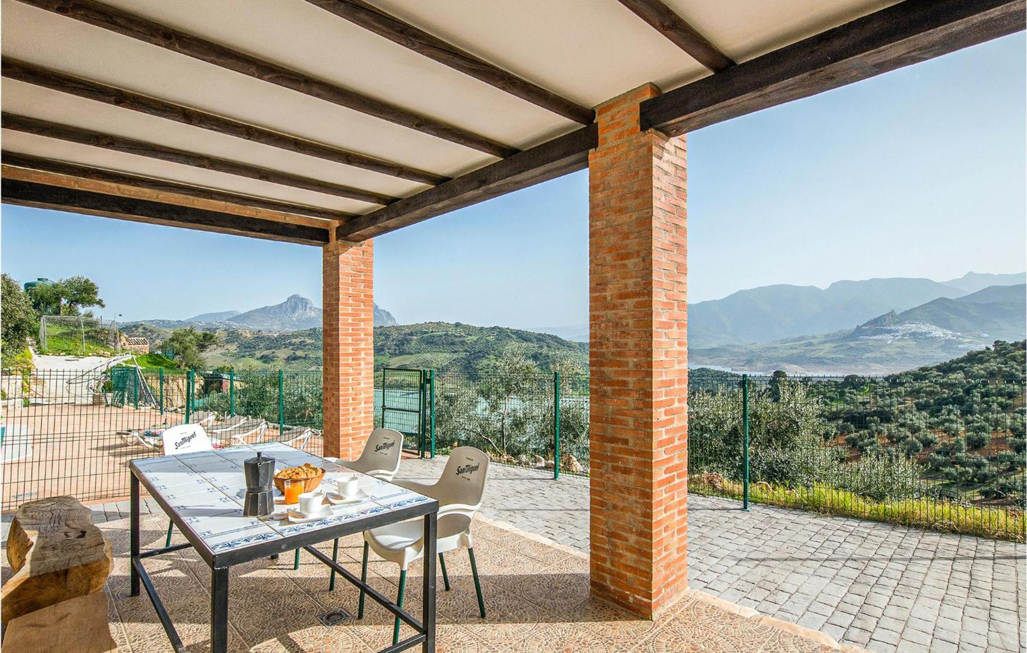 Gorgeous Home In Algodonales With Kitchen 외부 사진